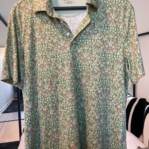 2 Floral Green and Navy UNTUCKit Men's Golf Shirts